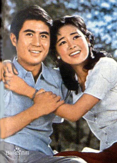 轰动一时的《庐山恋》