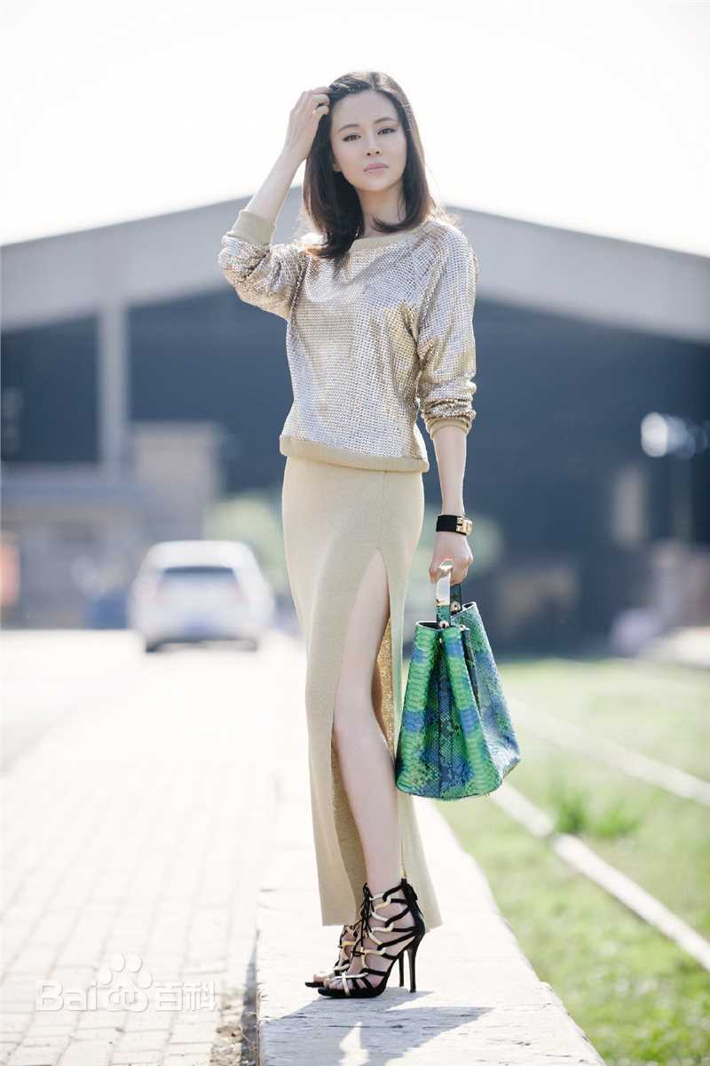 关悦(Guan Yue)前后照片