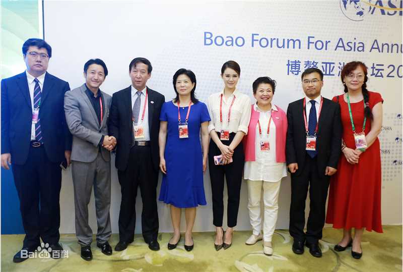 关悦(Guan Yue)亮相2017博鳌亚洲论坛素颜照相册