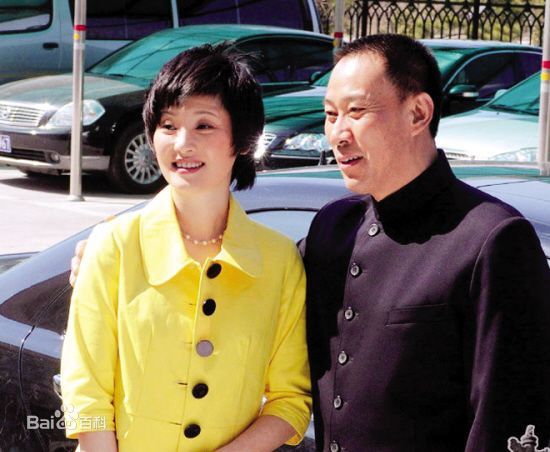 生活中的吴京安