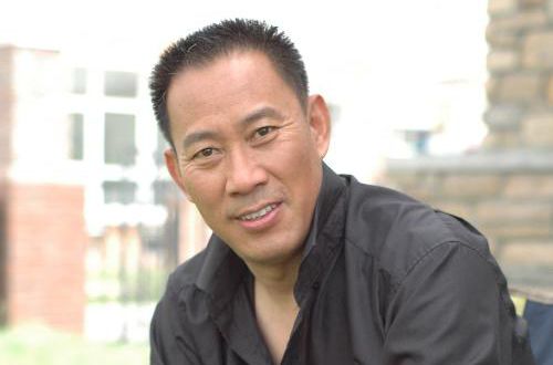 《吴京安》封面图片