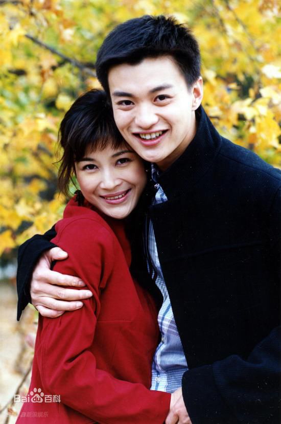 2004年《阳光像花一样绽放》剧照