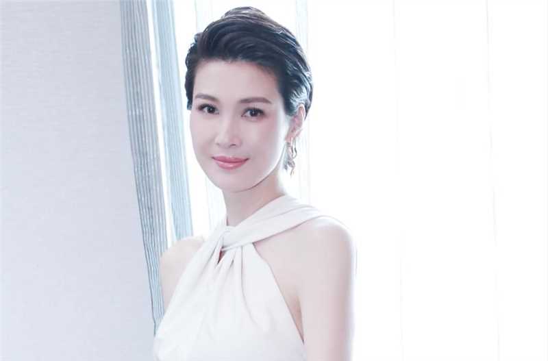 《童蕾》封面图片