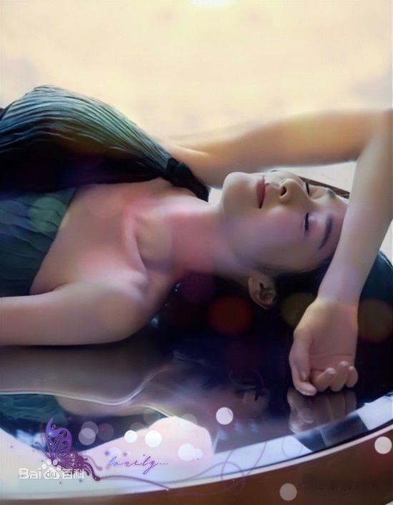 陈丽娜(Mercury)  成长经历照前后照片