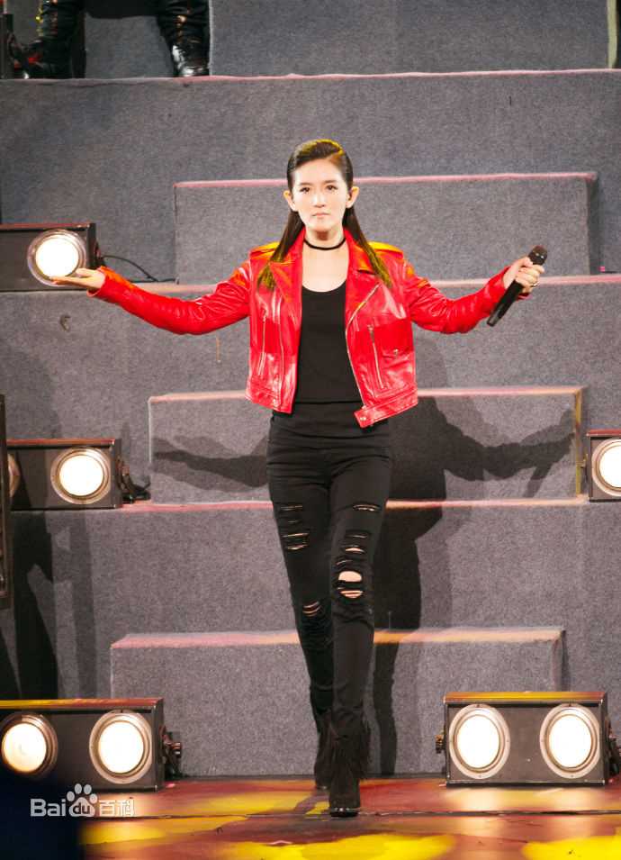 最优质谢娜(Nana)在《跨界歌王第二季》中的相册