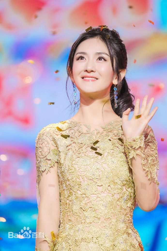 谢娜(Nana)主持晚会壁纸壁纸