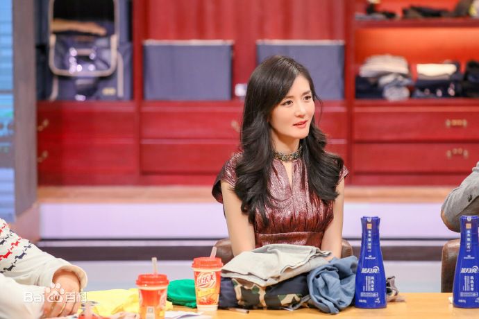 精选谢娜(Nana)在《拜托了衣橱》中的图册