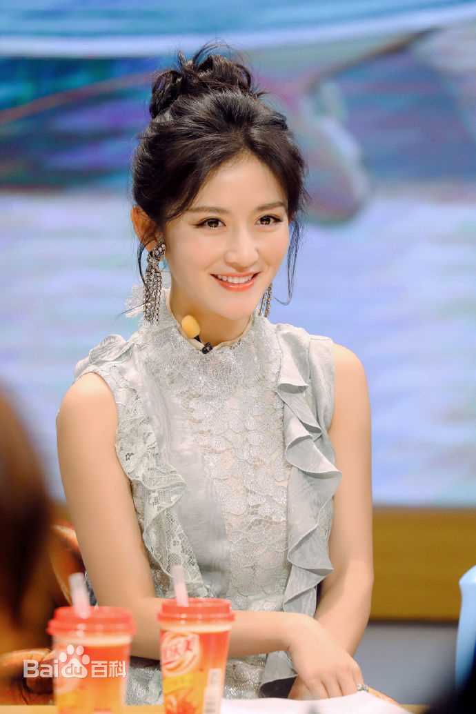 精选谢娜(Nana)在《拜托了衣橱》中的图册