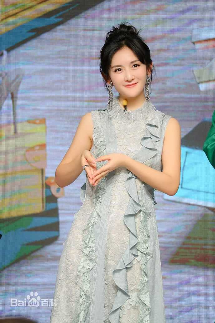 精选谢娜(Nana)在《拜托了衣橱》中的图册