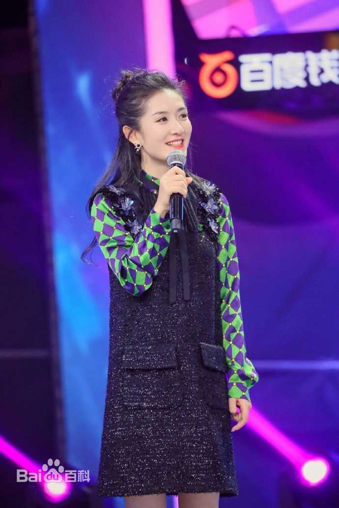 高清谢娜(Nana)在《偶滴歌神啊》中的图集