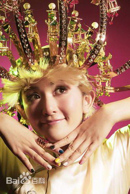 高清谢娜(Nana)在《菠萝菠萝蜜》专辑造型照中的图集