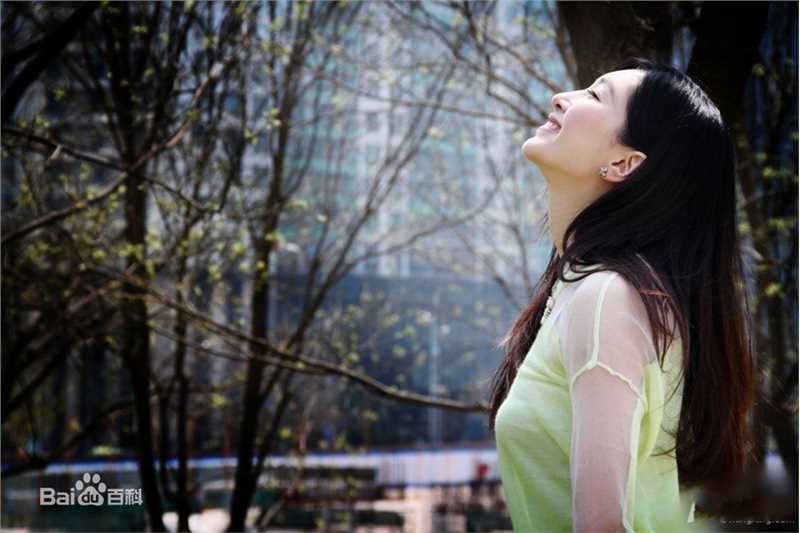 江疏影(Jiang Shuying)最新恬静壁纸