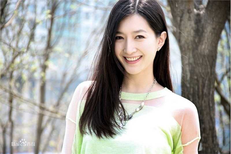 江疏影(Jiang Shuying)最新恬静壁纸