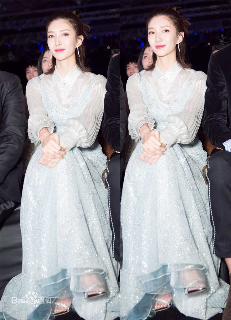 江疏影(Jiang Shuying)ELLE风尚大典壁纸壁纸