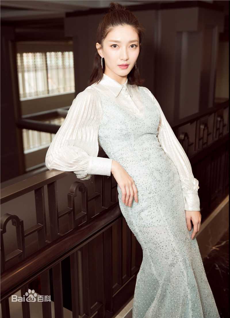 江疏影(Jiang Shuying)ELLE风尚大典壁纸壁纸