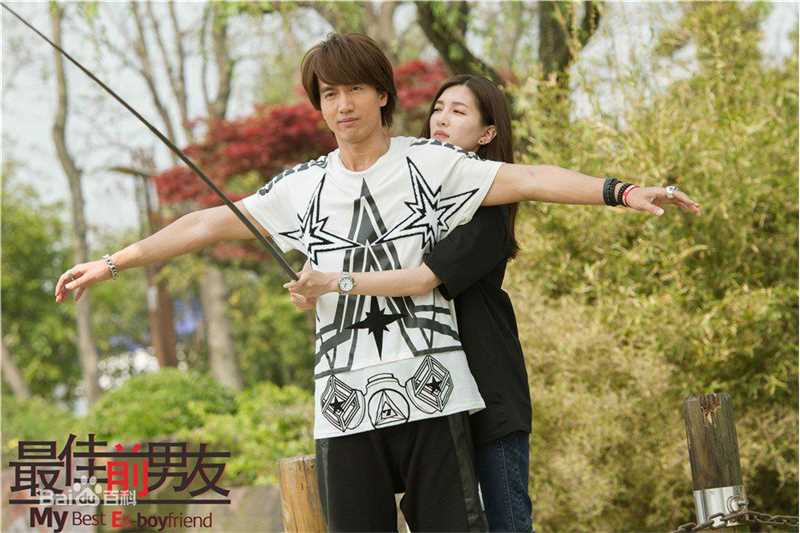 江疏影(Jiang Shuying)在《最佳前男友》饰演傅方思中的