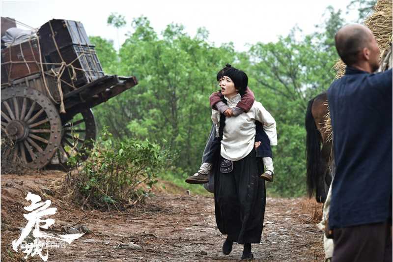 最优质江疏影(Jiang Shuying)在《危城》饰演白玲中的相册