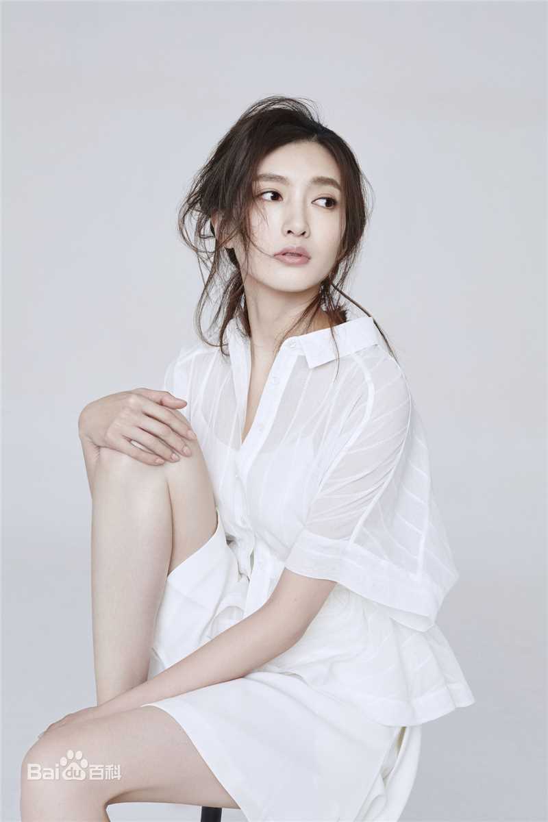 最全江疏影(Jiang Shuying)在《小资Chic》中的壁纸