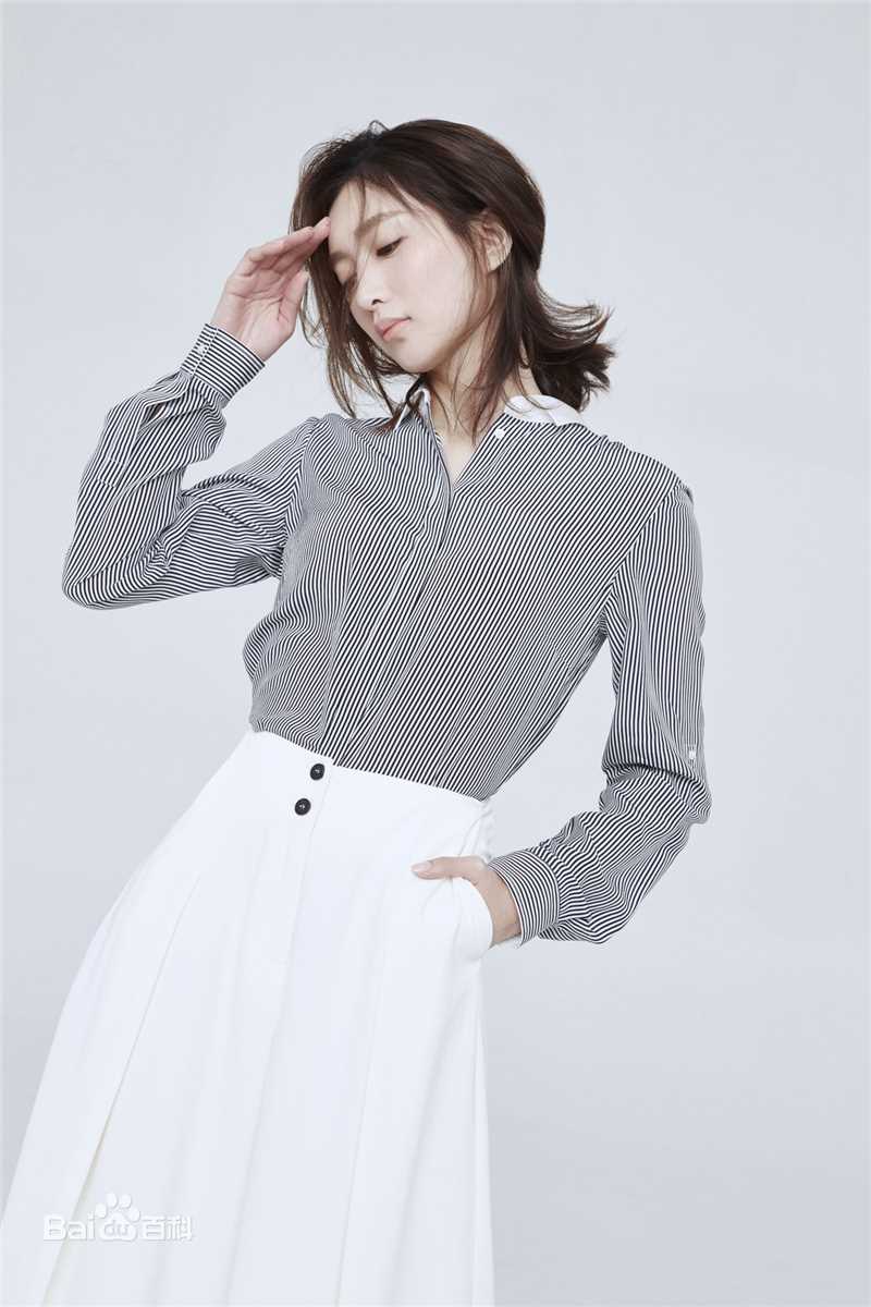 最全江疏影(Jiang Shuying)在《小资Chic》中的壁纸