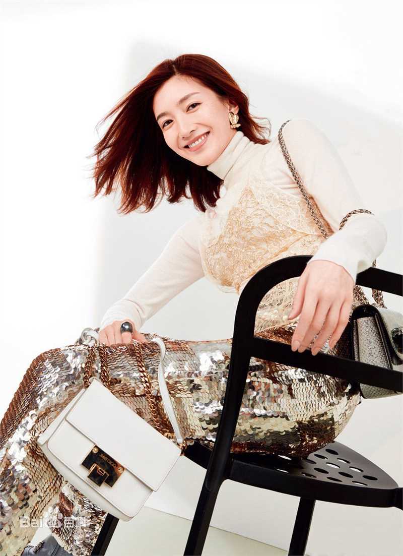 高清江疏影(Jiang Shuying)在《红秀Grazia》中的图集