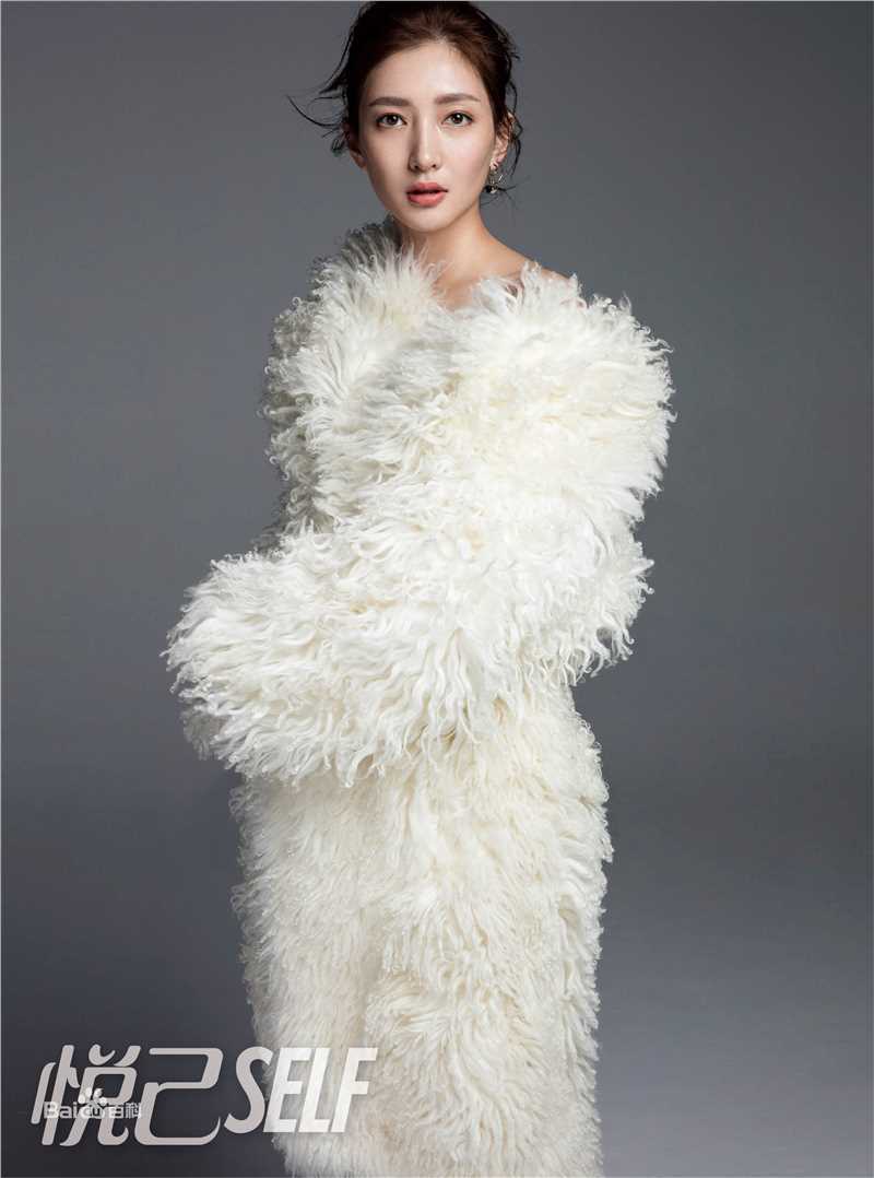 精选江疏影(Jiang Shuying)在《悦己Self》中的图册