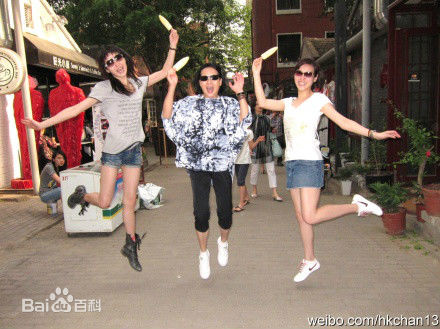 万绮雯(Joey Meng Yee Man)微博图片1生活照相册