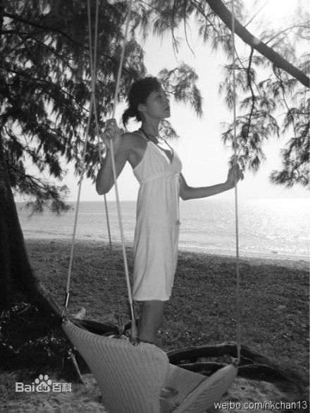 万绮雯(Joey Meng Yee Man)微博图片1生活照相册
