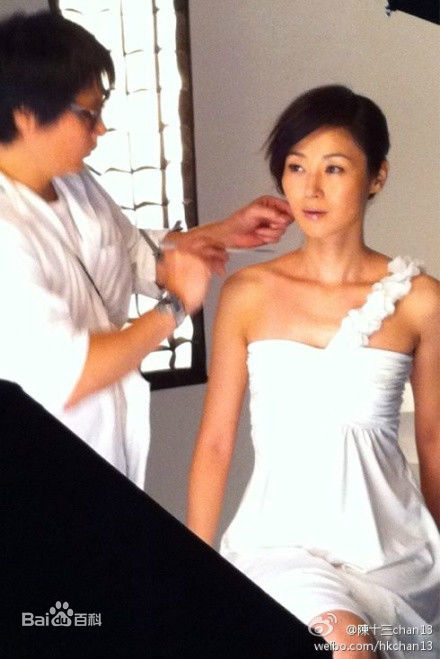 万绮雯(Joey Meng Yee Man)微博图片1生活照相册