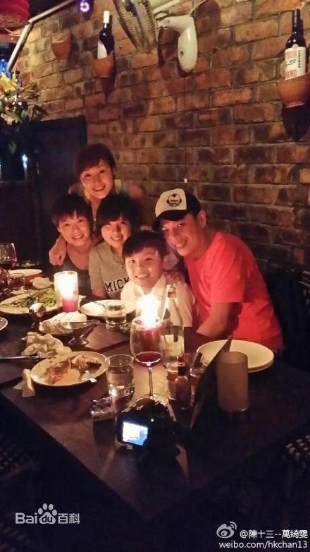 万绮雯(Joey Meng Yee Man)微博图片3壁纸壁纸