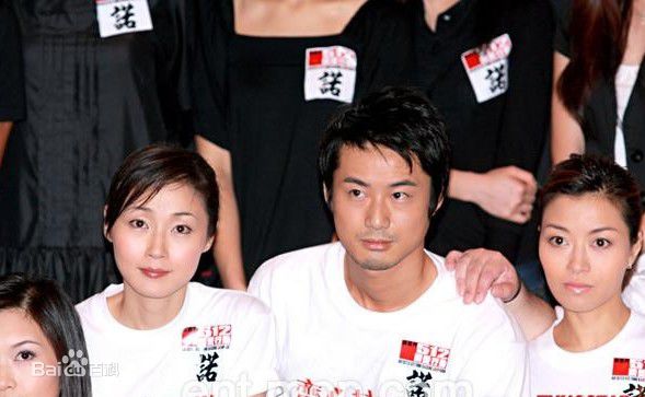 万绮雯(Joey Meng Yee Man)抗震救灾活动前后照片