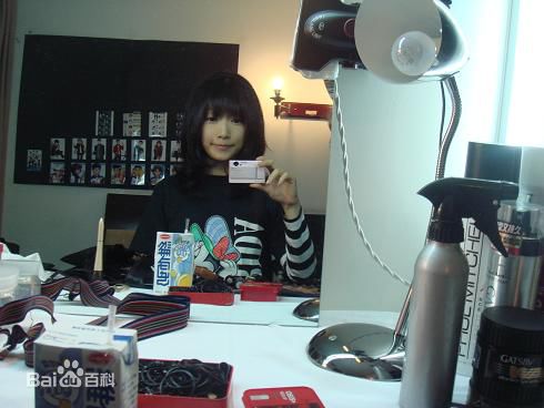 曹议文(Sherry Cao)生活照系列1前后照片