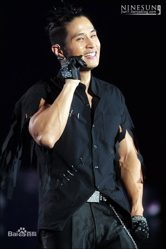 刘承俊(Yoo Seung Jun/Steve)JUN哥海口演出现场壁纸壁纸