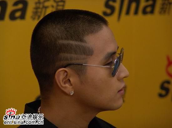 刘承俊(Yoo Seung Jun/Steve)前后照片