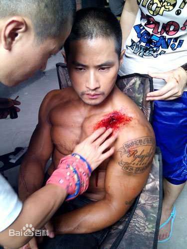 刘承俊(Yoo Seung Jun/Steve)前后照片