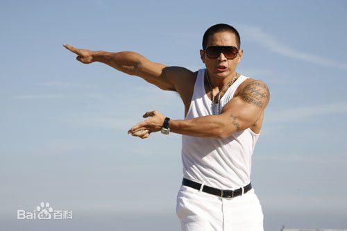 刘承俊(Yoo Seung Jun/Steve)前后照片