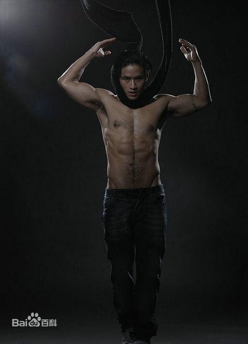 刘承俊(Yoo Seung Jun/Steve)前后照片