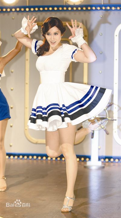 许慧欣(eVonne)音乐剧 Anything Goes性感图片图集