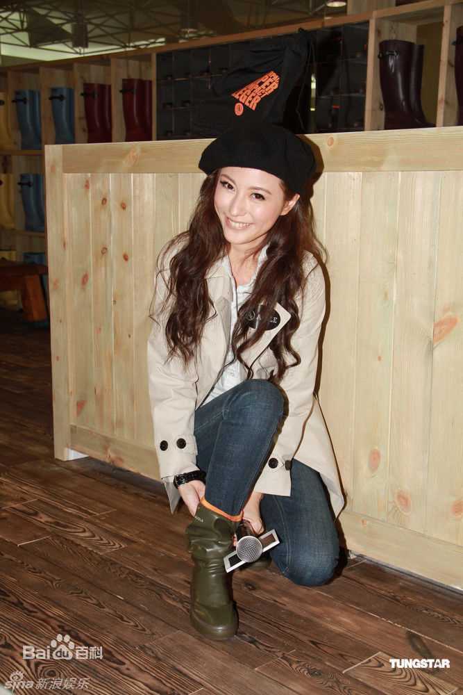 最新刘心悠(Annie Liu (Annie Lau))精彩图册