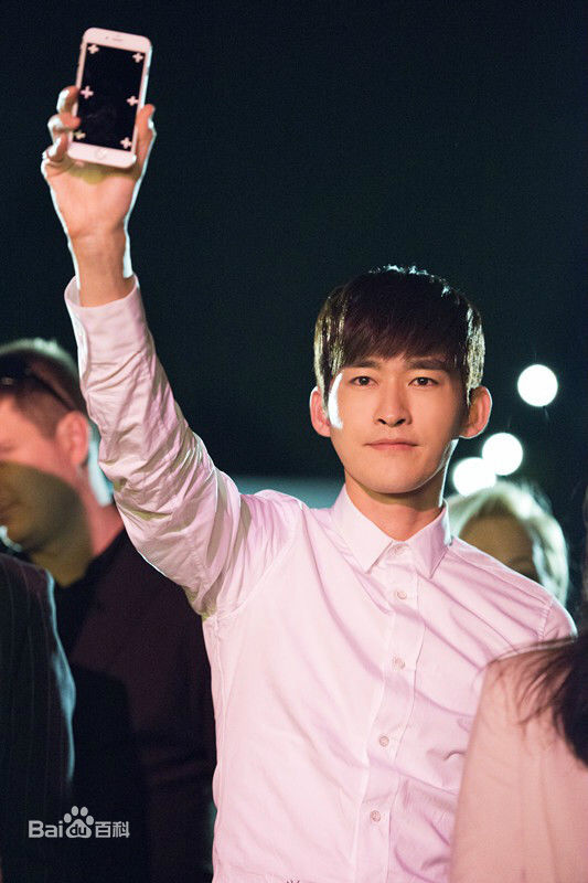 张翰(Hans Zhang)代言照素颜照相册