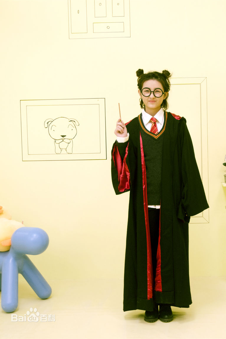 张子枫(Wendy Zhang)综艺节目性感图片壁纸