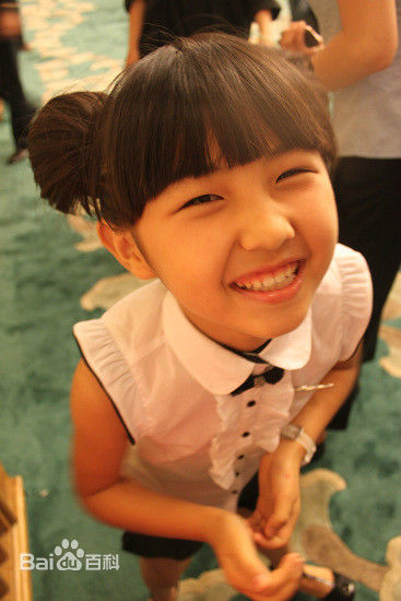 张子枫(Wendy Zhang)枫枫的成长时光素颜照相册