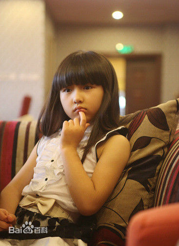 张子枫(Wendy Zhang)枫枫的成长时光素颜照相册