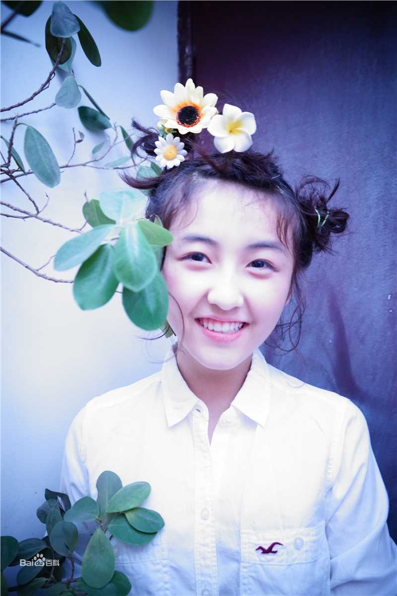 张子枫(Wendy Zhang)微“枫”前后照片