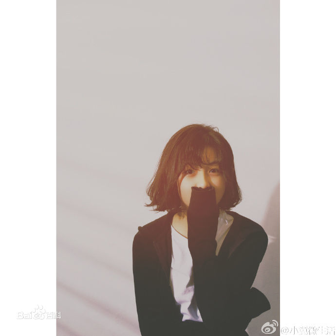 张子枫(Wendy Zhang)微“枫”前后照片