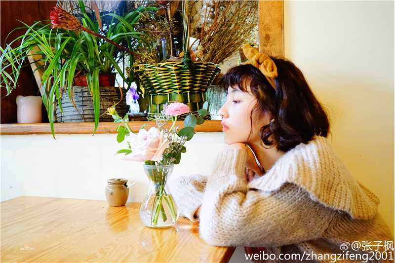 张子枫(Wendy Zhang)微“枫”前后照片