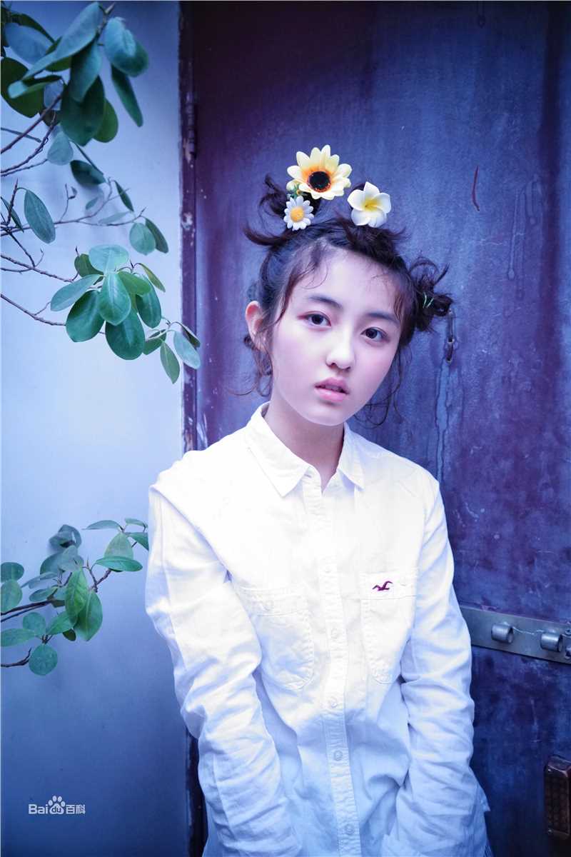 张子枫(Wendy Zhang)微“枫”前后照片