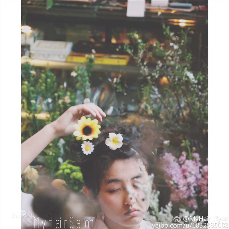 张子枫(Wendy Zhang)微“枫”前后照片