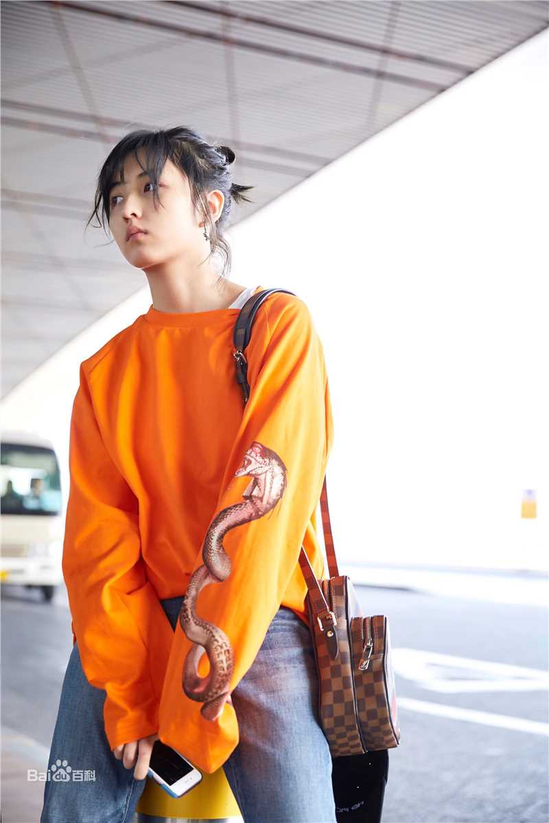 张子枫(Wendy Zhang)微“枫”前后照片