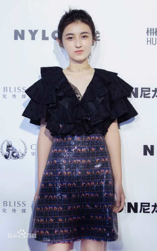 张子枫(Wendy Zhang)公益生活照