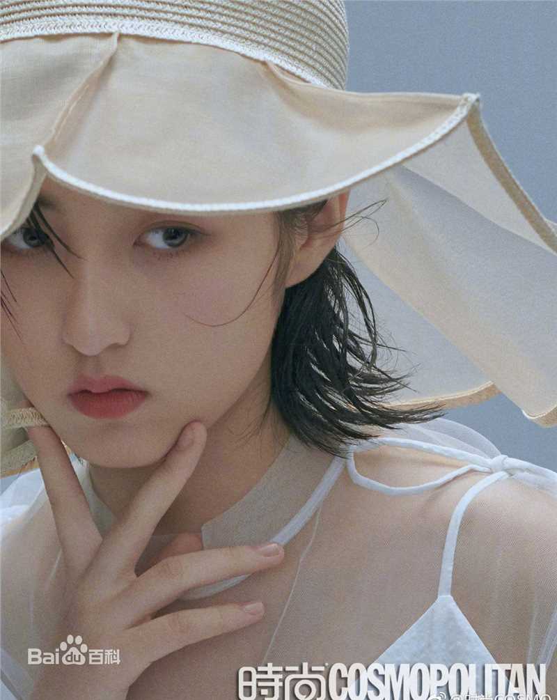 最优质张子枫(Wendy Zhang)在《时尚COOPOLITAN》中的相册